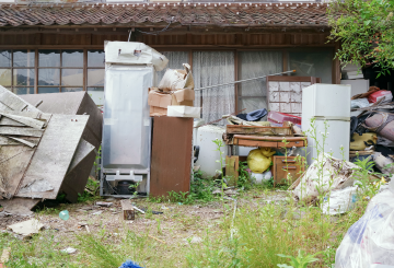 廃屋・ゴミ屋敷